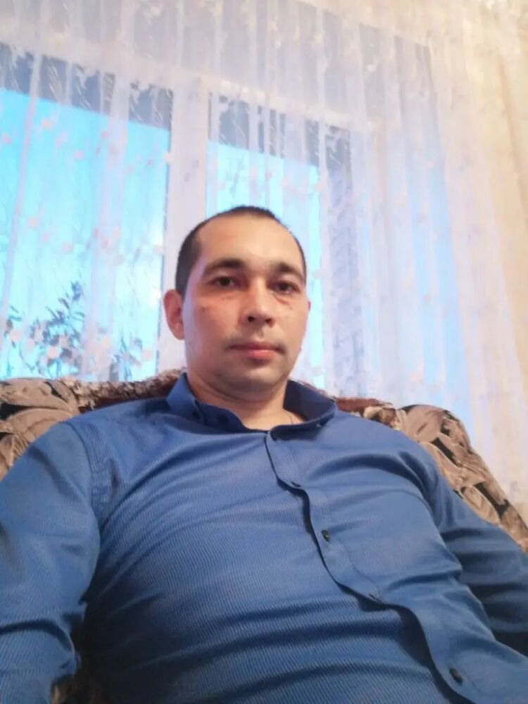  ,   Evgeny, 37 ,   ,   , c , 
