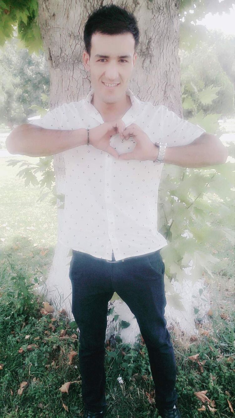  29946329  Ali, 31 ,    