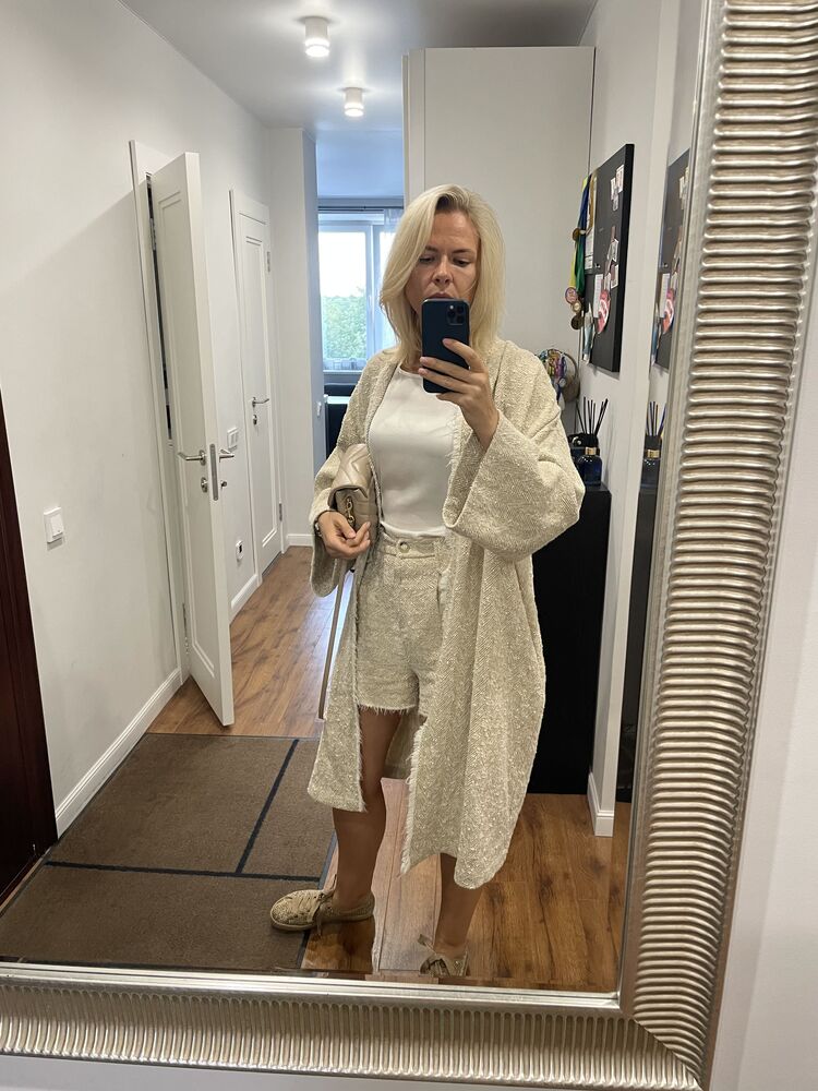 ,   Lena Moscow, 44 ,   ,   , c 