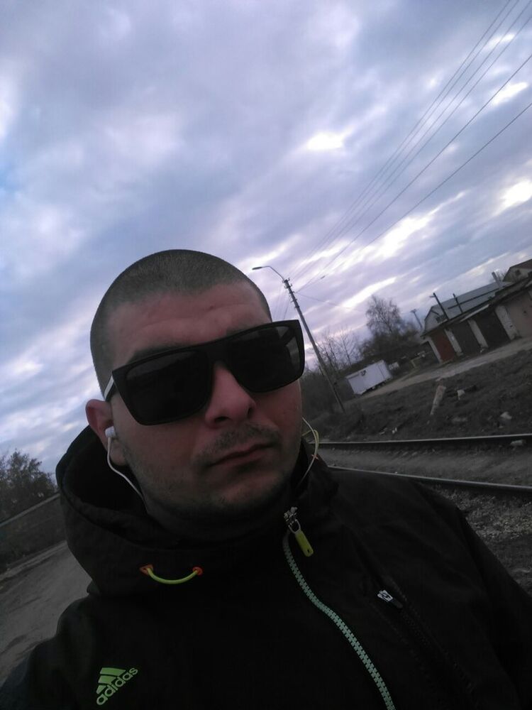  ,   Ը, 33 ,   ,   , c , 