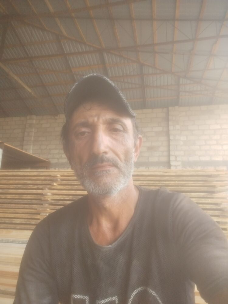  44772189  Elnur, 46 ,    