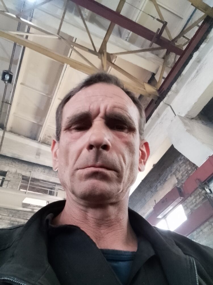  42781339  , 52 ,    