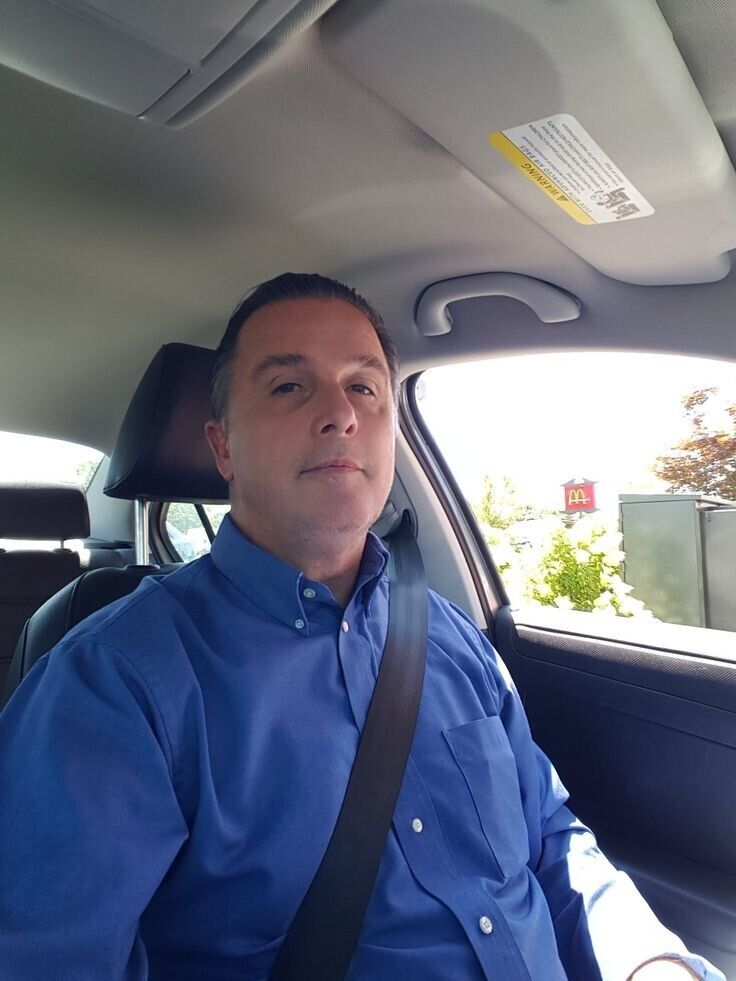  43704139  Justin, 63 ,    Alamo