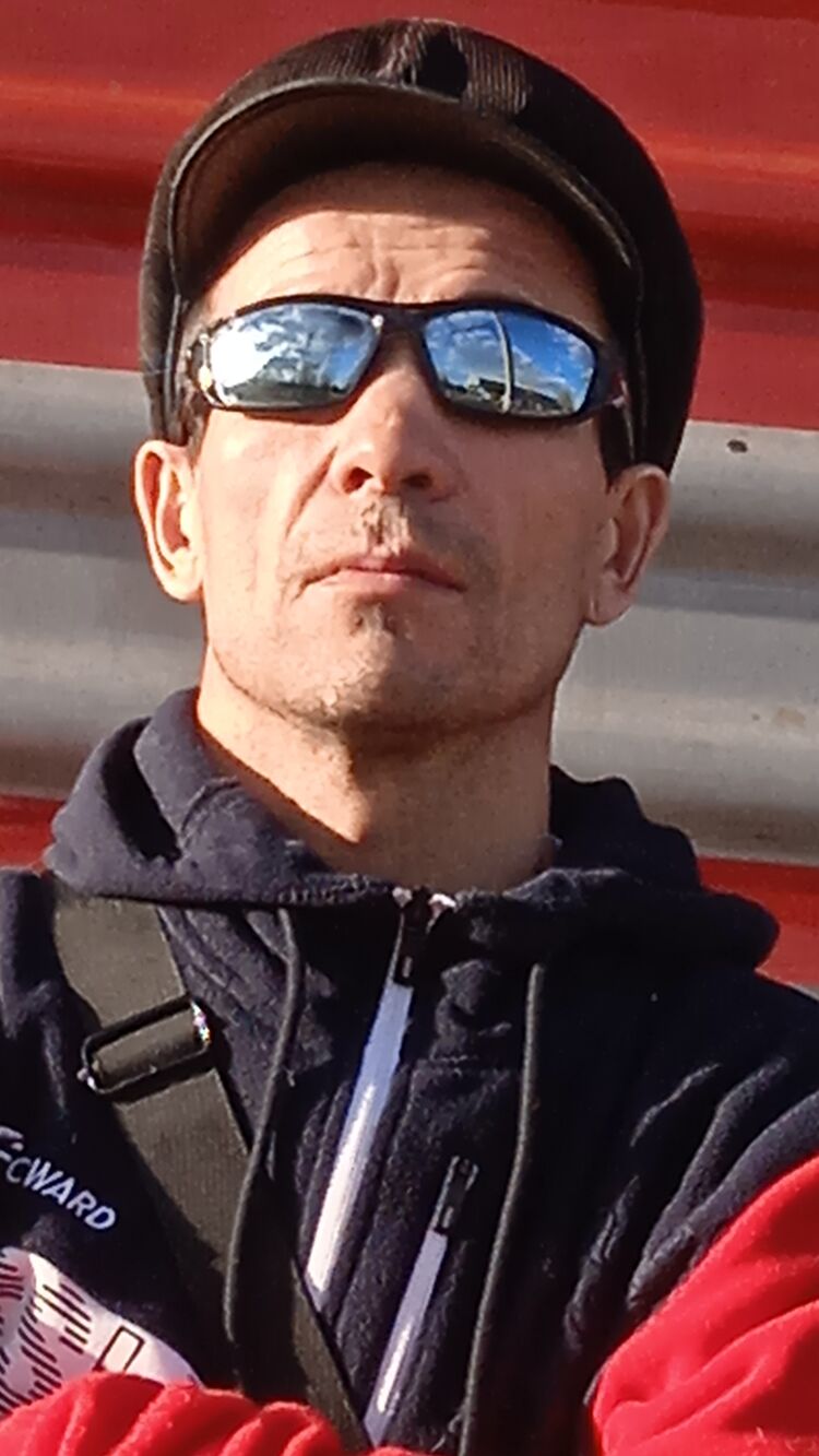  23155479  , 48 ,    
