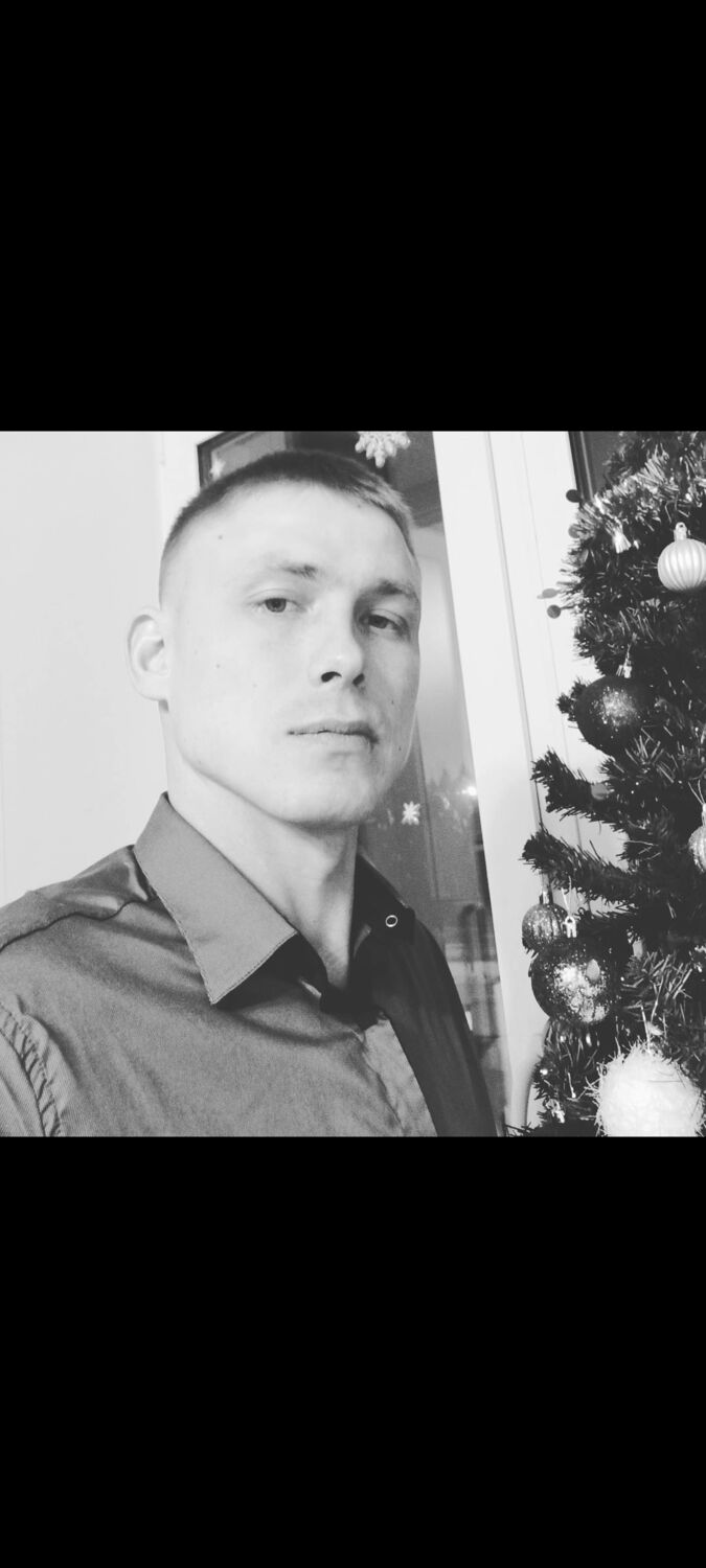  ,   Vladimir, 36 ,   ,   