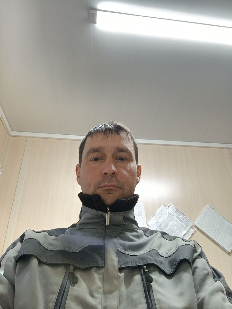  39796079  , 44 ,    