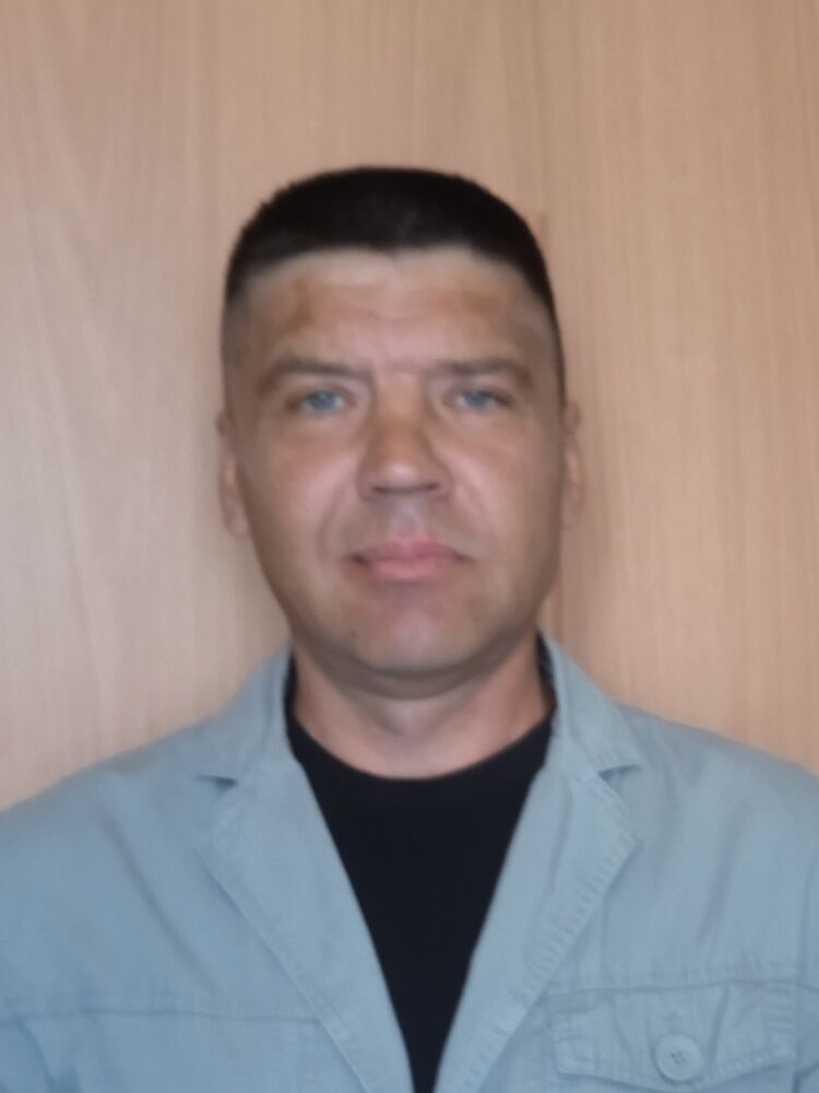  ,   Aleks, 47 ,   ,   