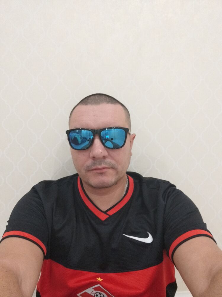  28257929  , 37 ,    