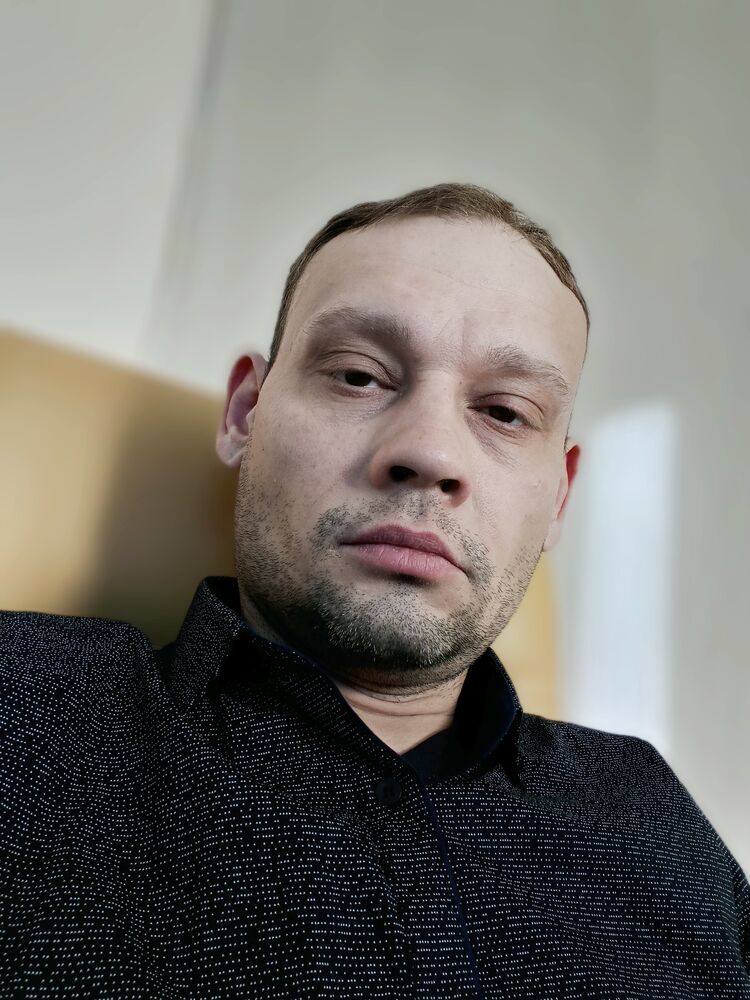  33206689  , 40 ,    