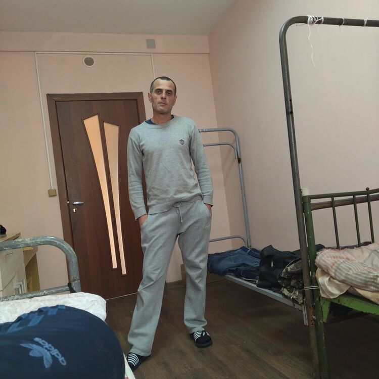  27181619  , 42 ,     