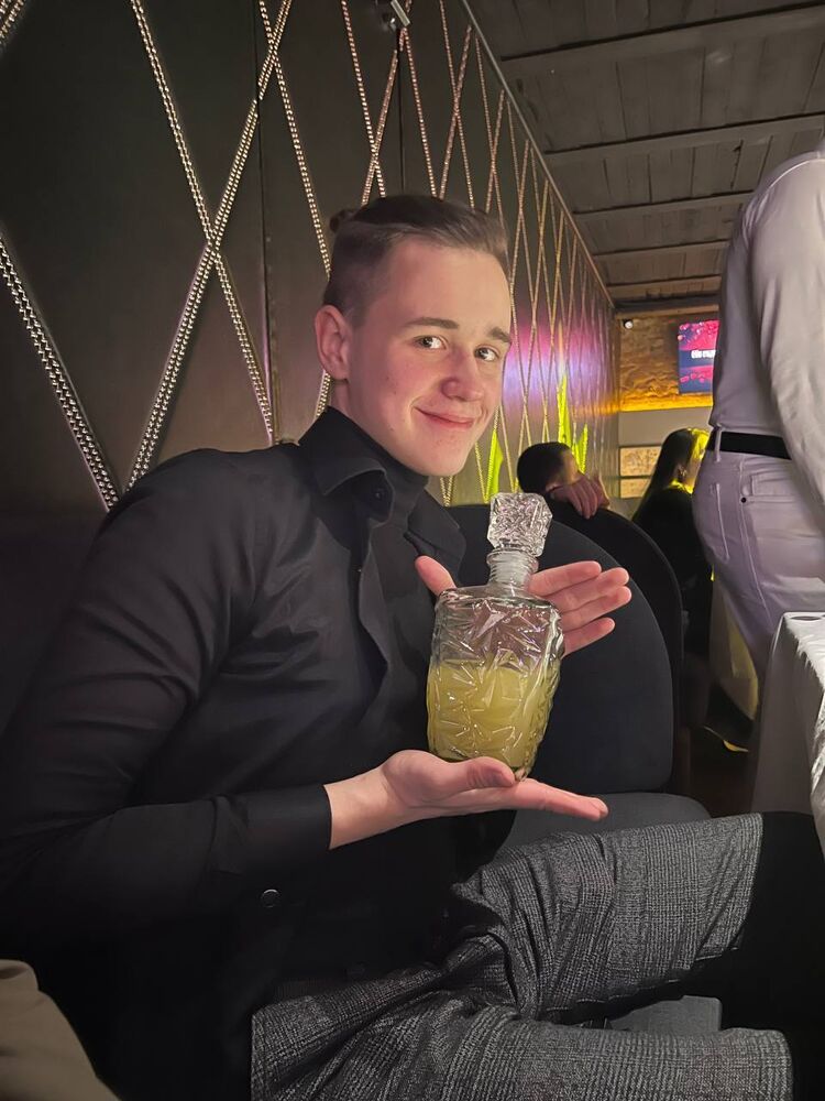 ���� 49457709 ����� ������, 20 ���, ���� ���������� � �����-����������