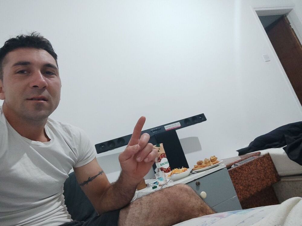  39111659  , 33 ,    Nicosia