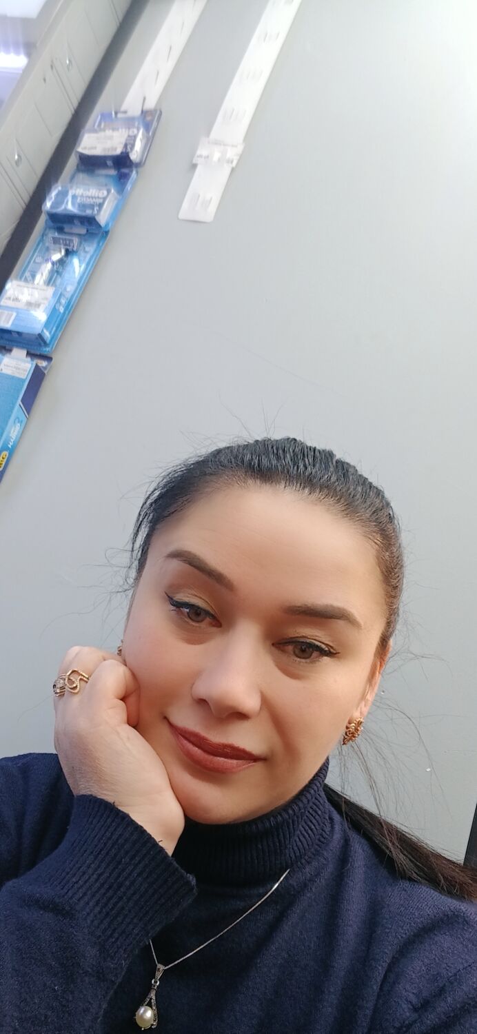  ,   Masha, 38 ,   ,   