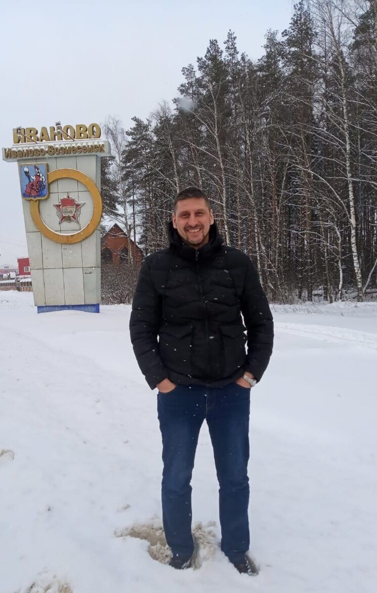  ,   Anton, 41 ,   ,   , c , 