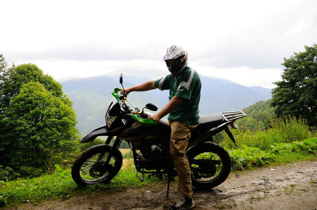  19199649  Andrew, 44 ,    