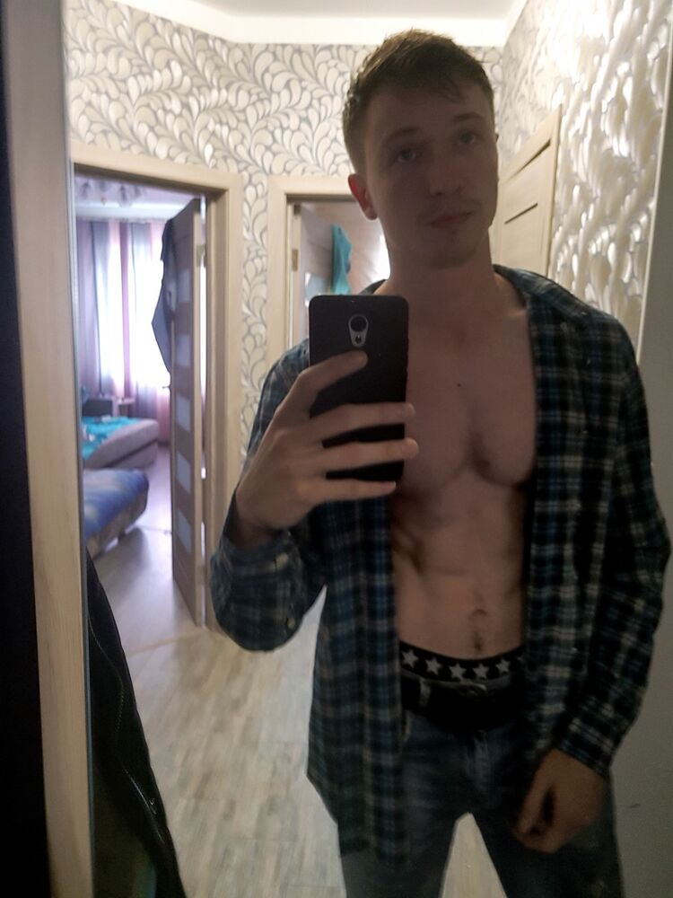  18539719  , 32 ,    