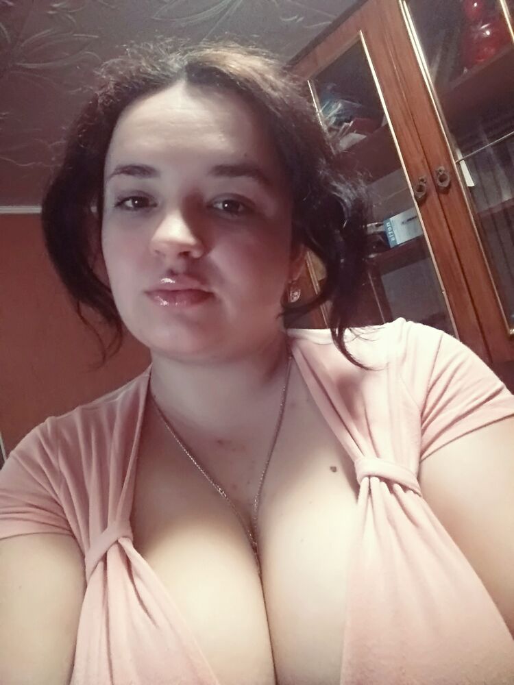  44438619  , 27 ,    