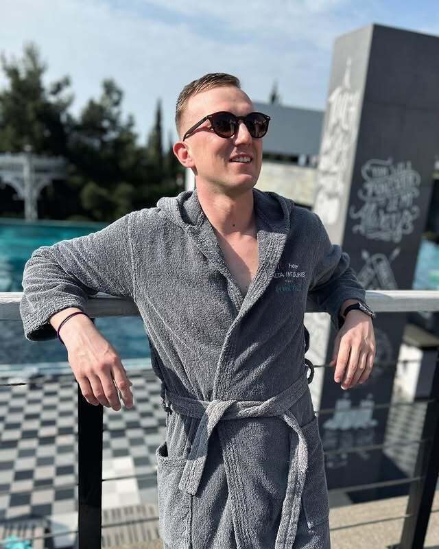  53484859  , 38 ,    --