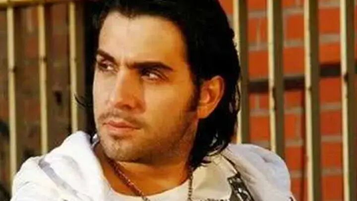  49079819  Ismail, 40 ,    