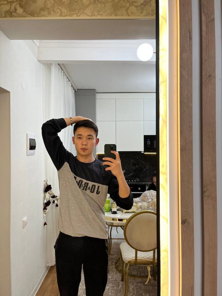  54221189  Duman, 19 ,    