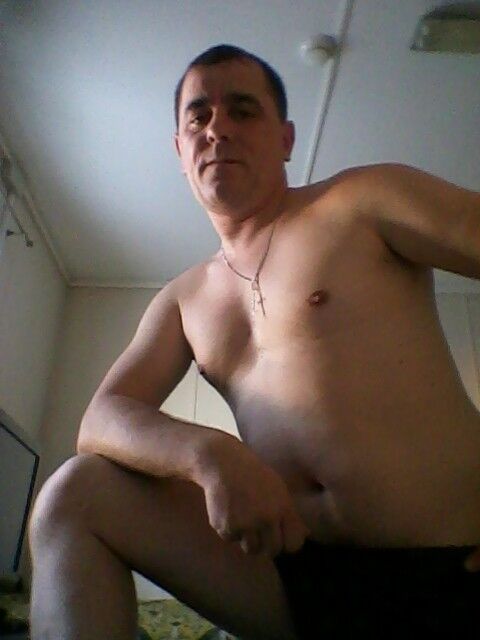  15201489  , 42 ,    -