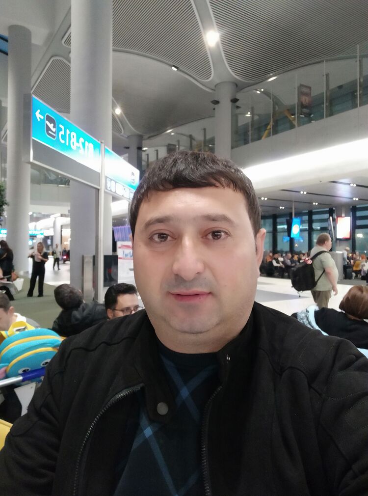  ,   Sadi, 42 ,   ,   