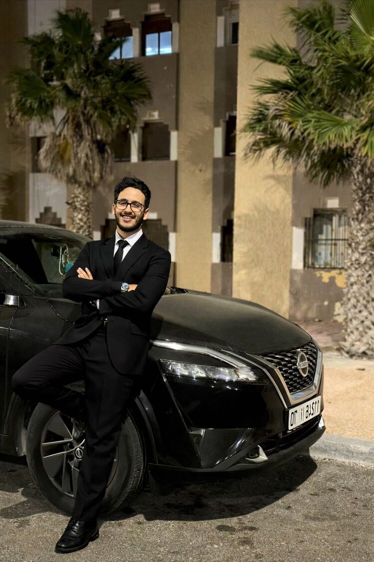 ���� 56245309 ����� Ali, 23 ����, ���� ���������� � �������