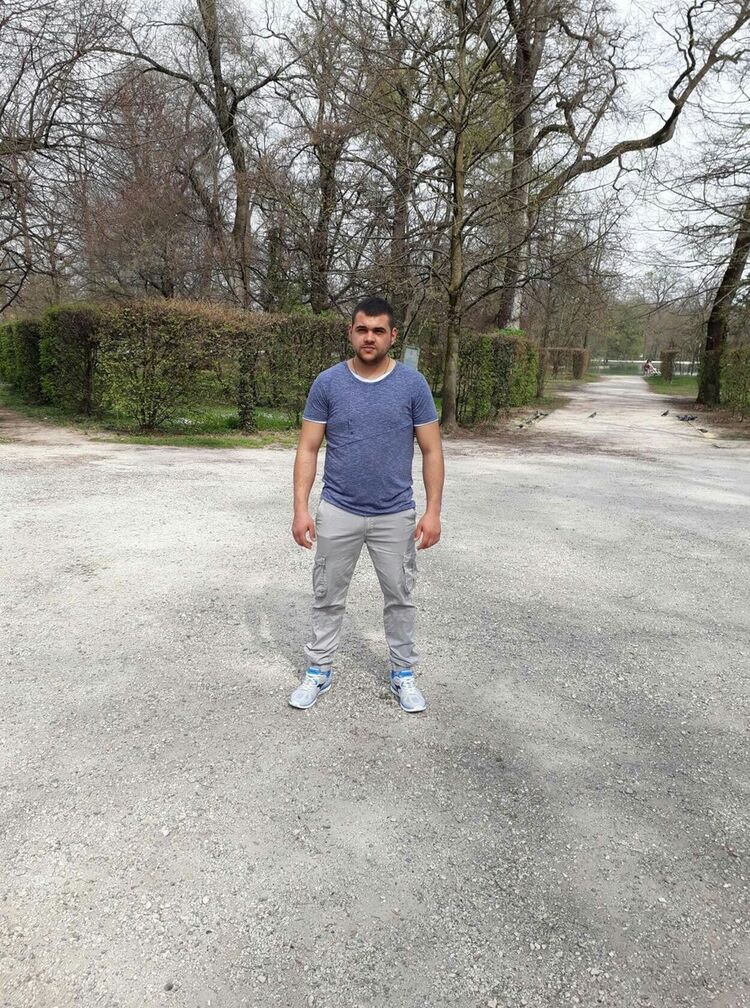  ,   Eduard, 33 ,   ,   , c 