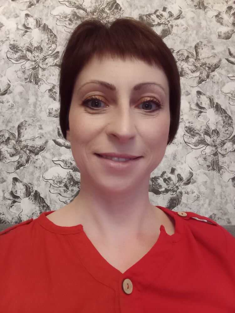  ,   Olivia, 40 ,   c , 