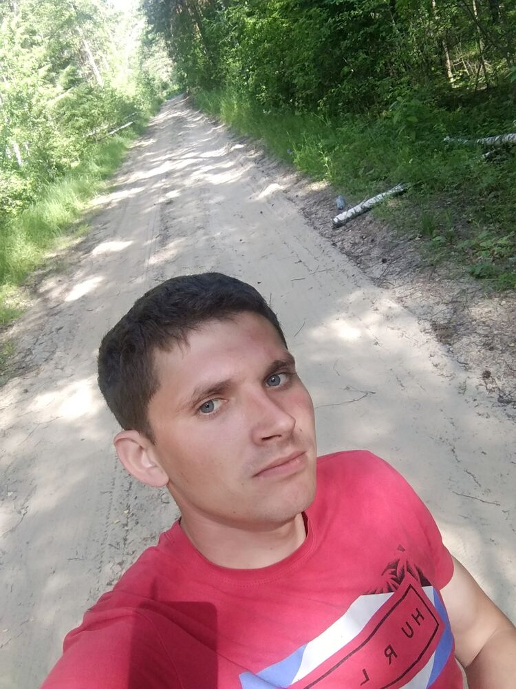  31151859  , 28 ,     