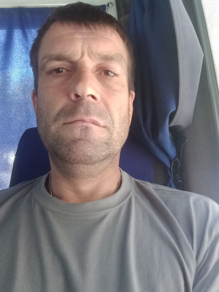  37917829  , 42 ,    