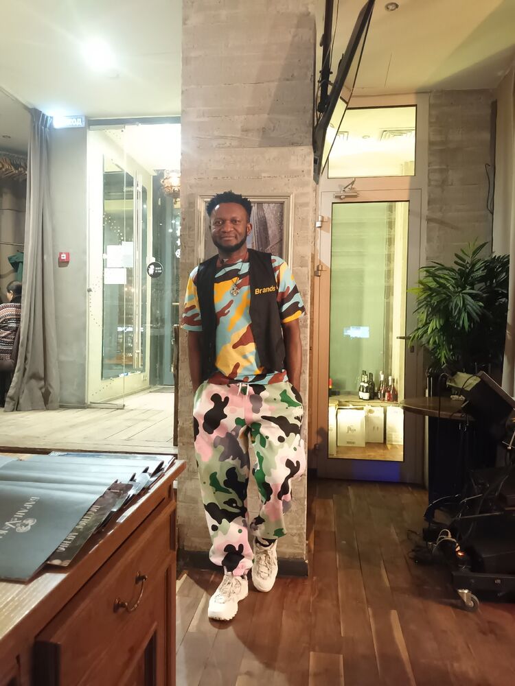  ,   PRINCE CHUKS, 37 ,   c 