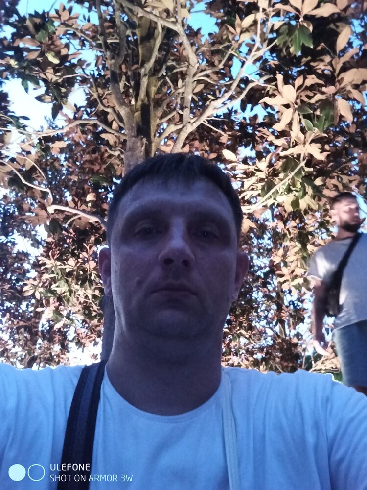  53668049  Oleg, 45 ,    