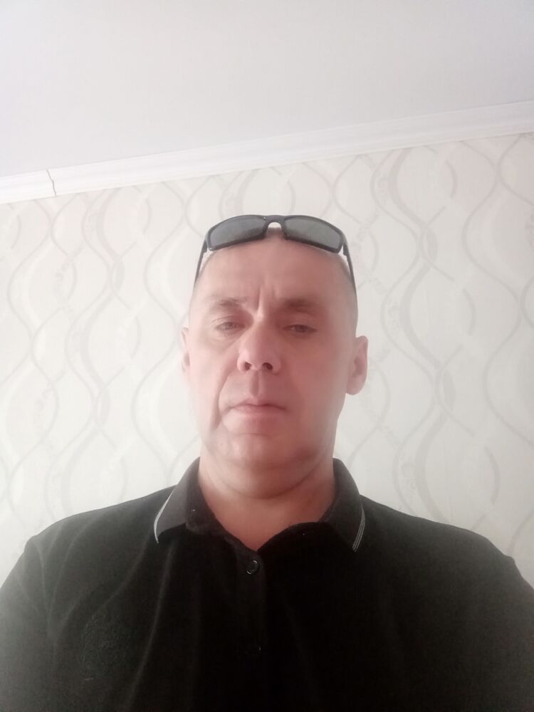 31066849  , 52 ,    