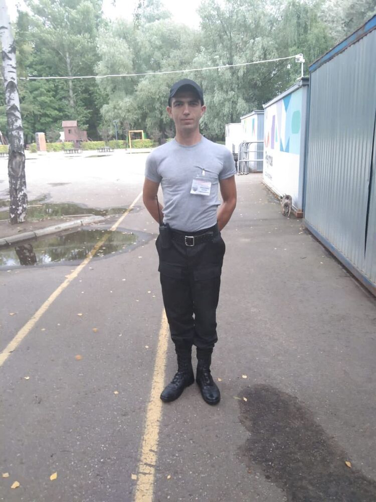  ,   Pavel, 32 ,   ,   