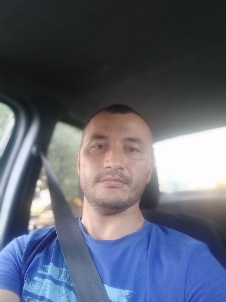  23570259  , 38 ,    