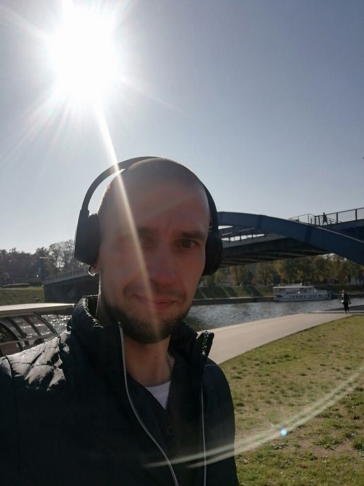  Dortmund,   , 39 ,   ,   , c 
