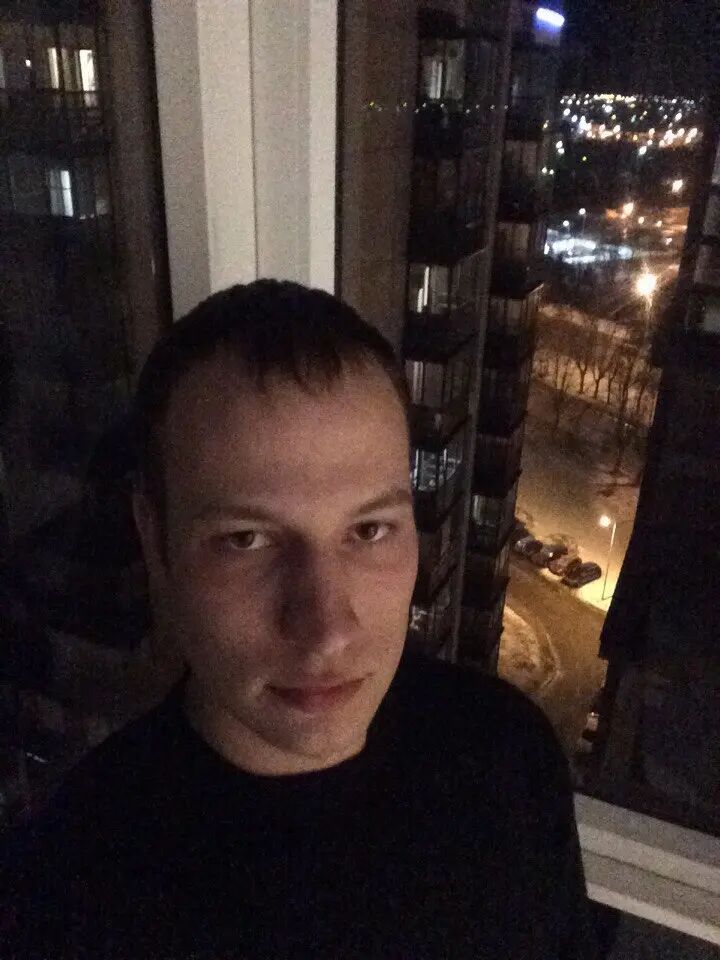  43690079  , 34 ,    