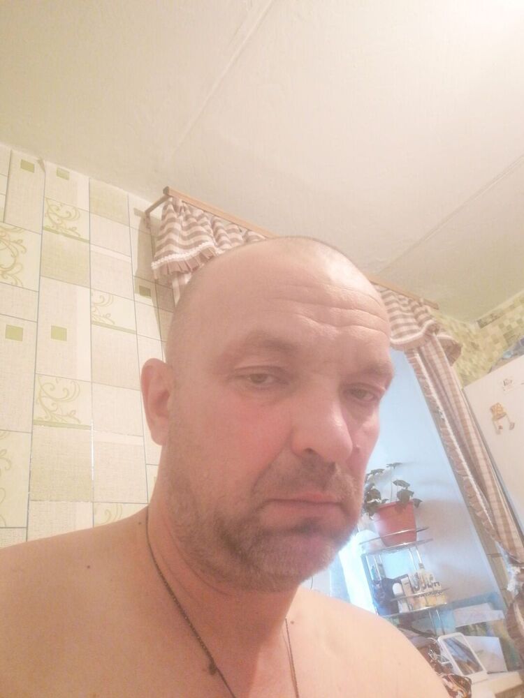  37559129  , 52 ,    --