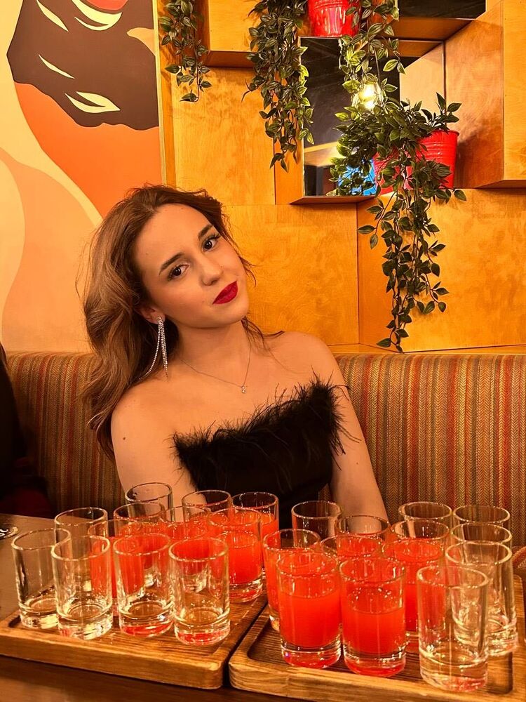 ���� 43642549 ������� ������, 19 ���, ���� ���������� � ������