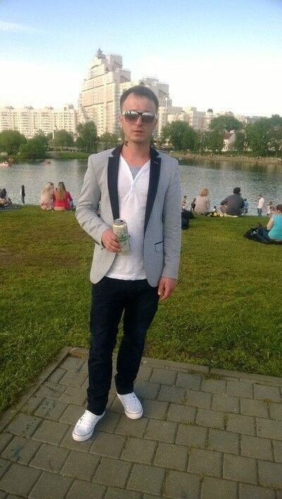  8522969  Immi, 36 ,    