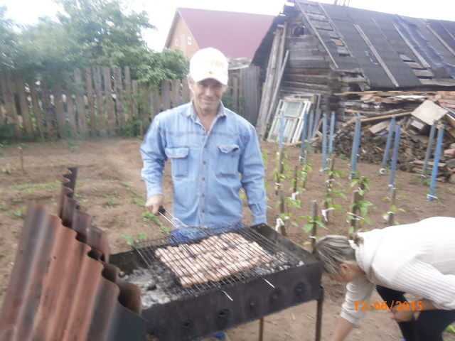  6340439  Oleg, 61 ,    