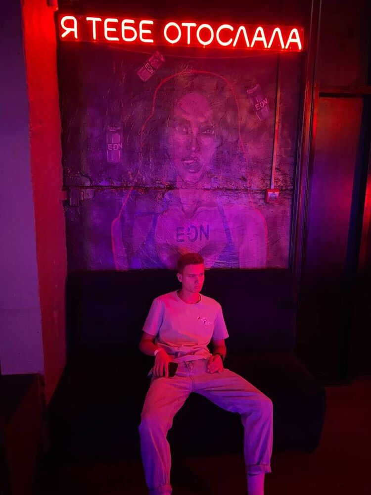  38038959  , 21 ,    --