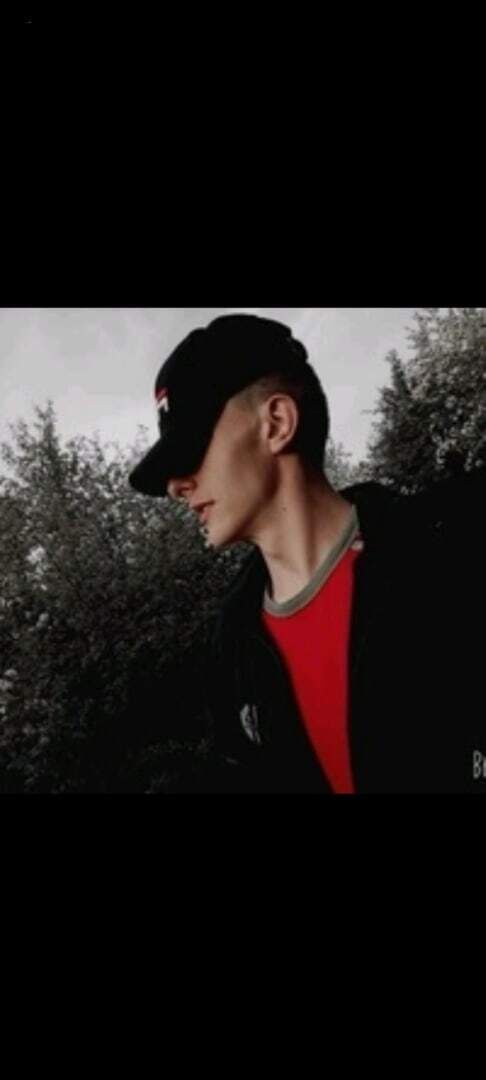  ,   Denis, 21 ,   ,   