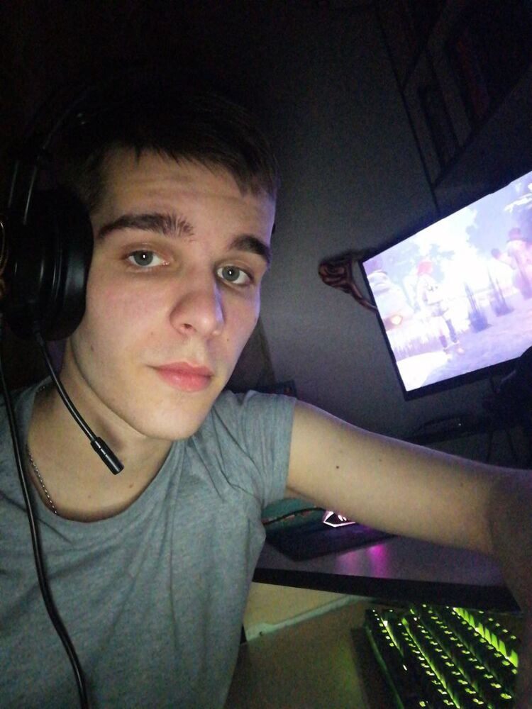  48375319  , 21 ,    
