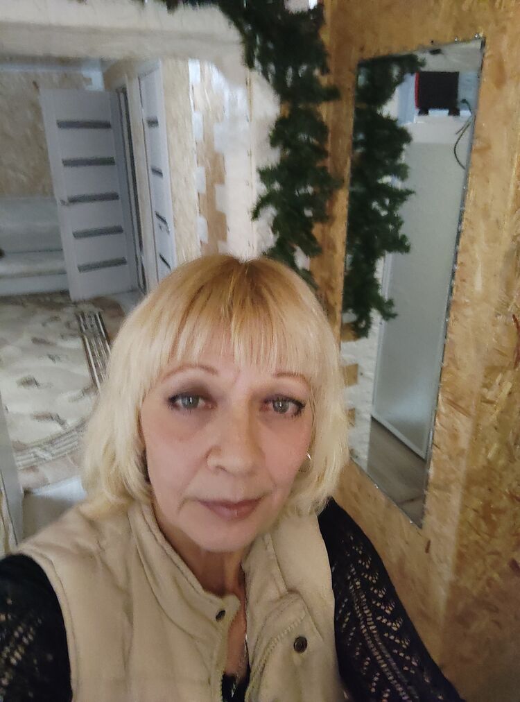  24812659  , 61 ,     