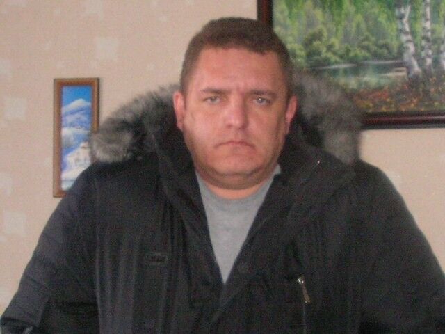  ,   Sergej, 44 ,   ,   , c 