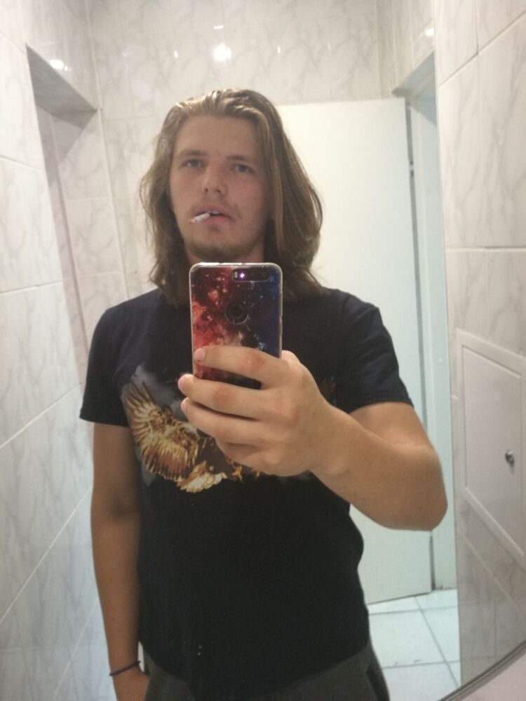  33803879  , 25 ,    