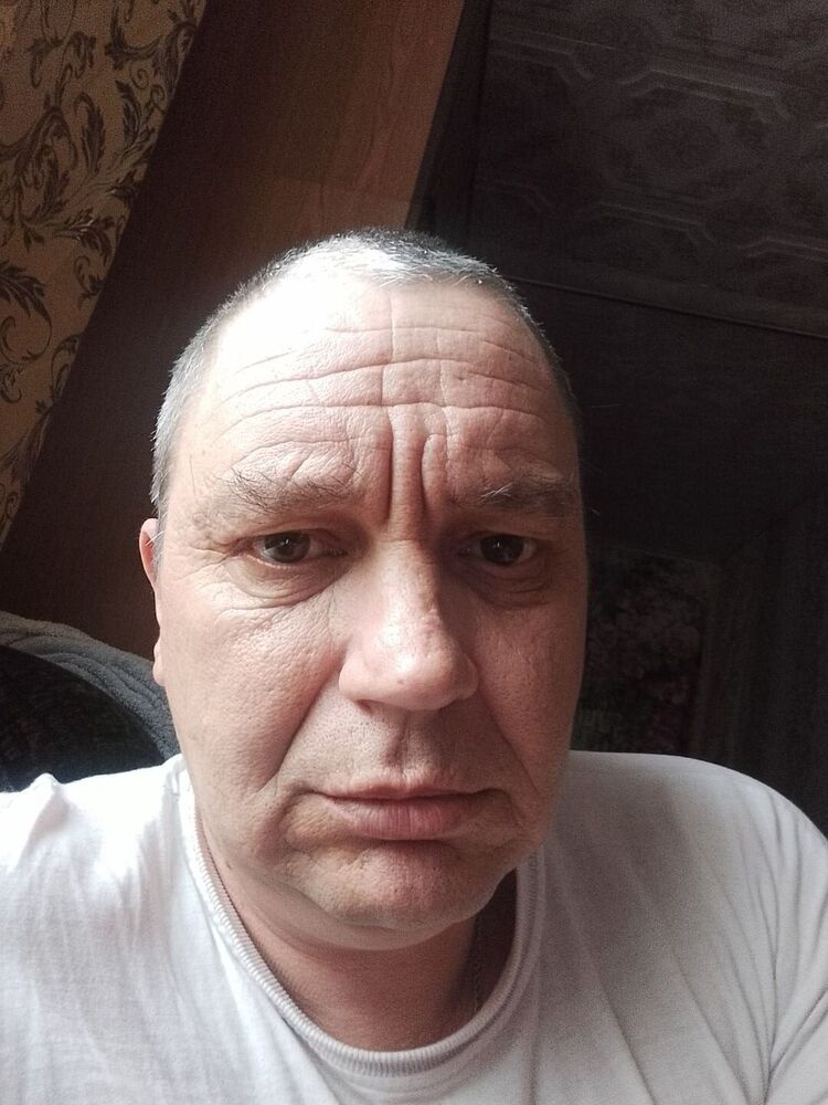 48473399  , 53 ,    