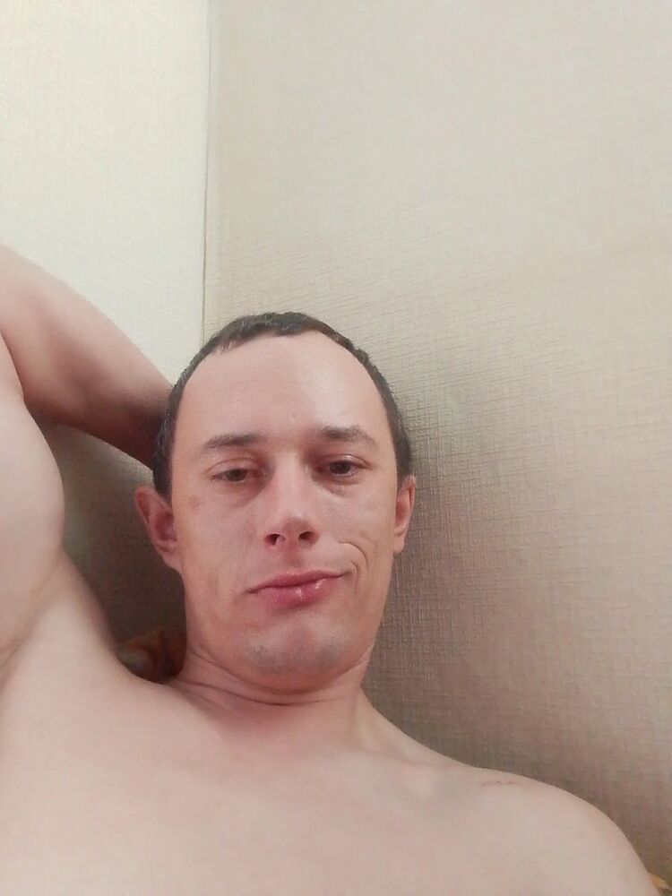  48379249  , 33 ,    